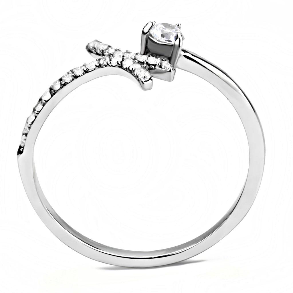 DA145 - High polished (no plating) Stainless Steel Ring with AAA Grade
